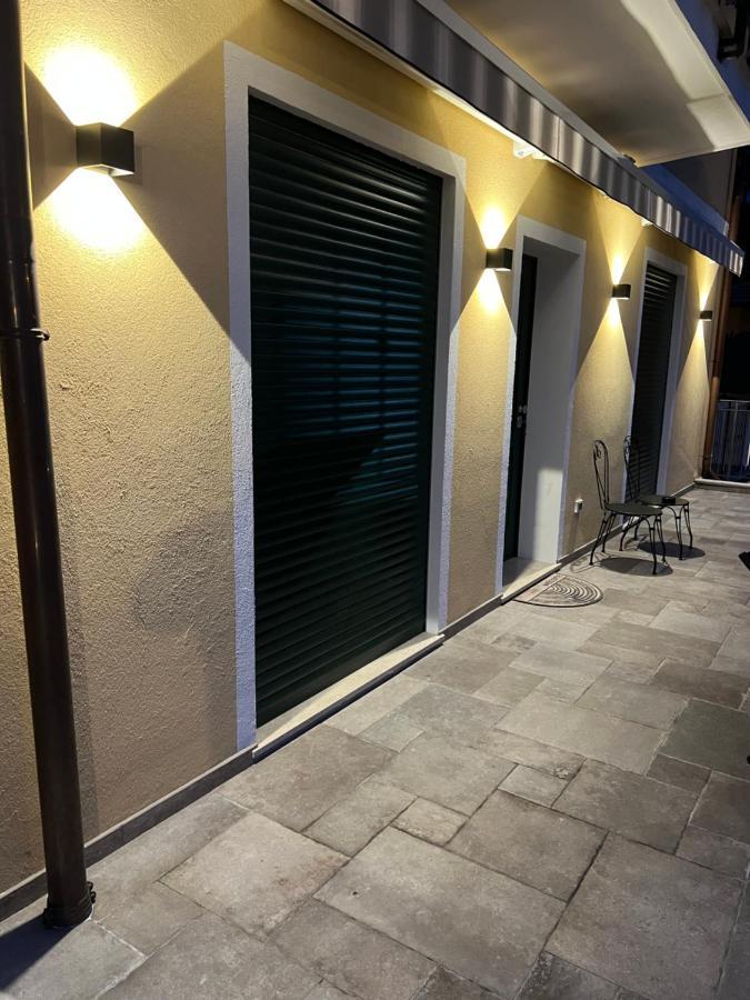 Corso Montecarlo Leilighet Ventimiglia Eksteriør bilde